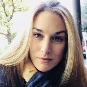 Liesl Schott MD, Multi-dimensional healing