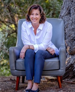 Cyndi Collen: Psychotherapist, LCSW Supervisor, Mental Health Integrative Medicine Provider. flourishinaustin.com