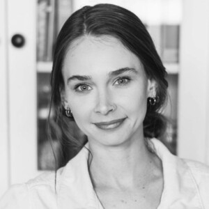 Jessica Gilbreath, Holistic Nutrition, Health Coach, and Herbalist.