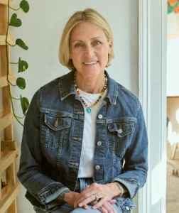 Kim Cox, SOMATIC YOGA THERAPIST
